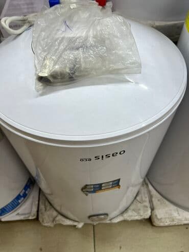 емкости для воды: Водонагреватель Oasis Eco белого цвета. Цилиндрическая форма и — 1