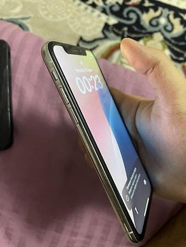 обмен на iphone: IPhone Xs, 256 ГБ — 4