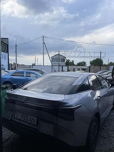 тайота электромобиль: Toyota bZ3: 2023 г., Автомат, Электромобиль, Седан — 4