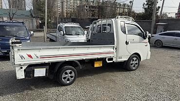 toyota rush: Легкий грузовик, Hyundai, Стандарт, 3 т, Б/у — 9