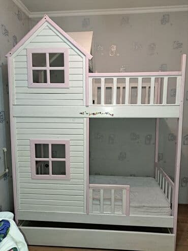 Шкафтар: Продаю двухярусную кровать с выдвежным ящиком снизу кровати .Кравать — 2