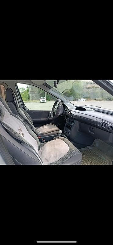 мэри: Mercedes-Benz Vaneo: 2004 г., Механика, Бензин, Минивэн — 7