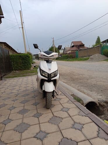 мопед м8 150 кубов: Скутер M8, 150 куб. см, Бензин, Колдонулган — 5