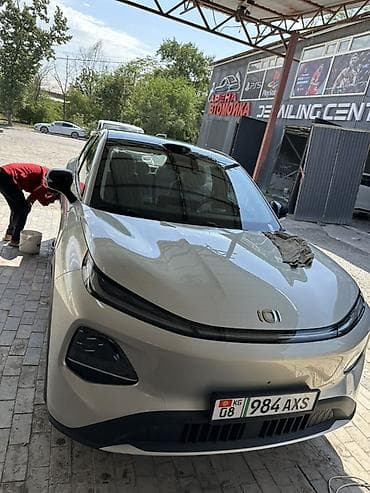Транспорт: Changan Qiyuan Q05: 2026 г., 0.1 л, Автомат, Электромобиль, Фастбек — 1