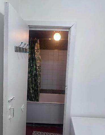 Квартиры: 2 комнаты, 50 м², 105 серия, 4 этаж, Старый ремонт — 8