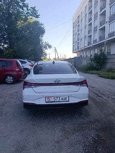 значок ауди: Hyundai Avante: 2021 г., 1.6 л, Автомат, Гибрид, Седан — 5
