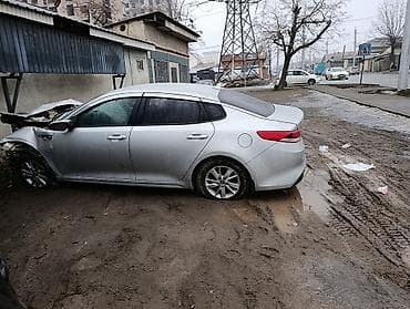 Kia K5: 2016 г., 2 л, Автомат, Газ, Седан