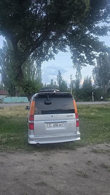 крыло на степ: Honda Stepwgn: 2003 г., 2 л, Автомат, Бензин, Минивэн — 4