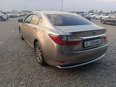 Lexus ES: 2017 г., 2.5 л, Автомат, Гибрид, Седан