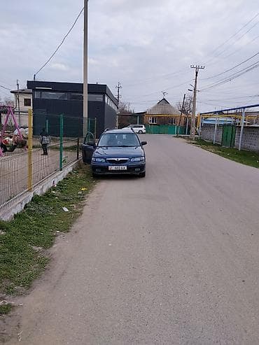 Mazda 626: 1998 г., 1.8 л, Ручные, Бензин, Универсал