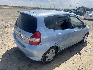 Honda Jazz: 2004 г., 1.4 л, Механика, Бензин, Хэтчбэк — 1