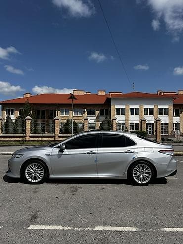 w211 e500: Toyota Camry: 2018 г., 2.5 л, Вариатор, Гибрид, Седан — 7