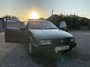 салон на гольф 4: Volkswagen Passat: 1992 г., 1.8 л, Механика, Бензин, Универсал — 2