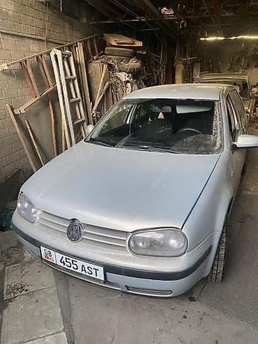 Volkswagen Golf: 2000 г., Бензин, Хэтчбэк
