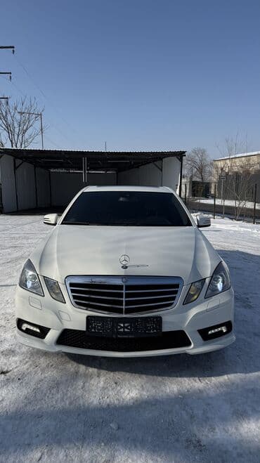 Mercedes-Benz E-Class: 2011 г., 3.5 л, Автомат, Бензин, Седан