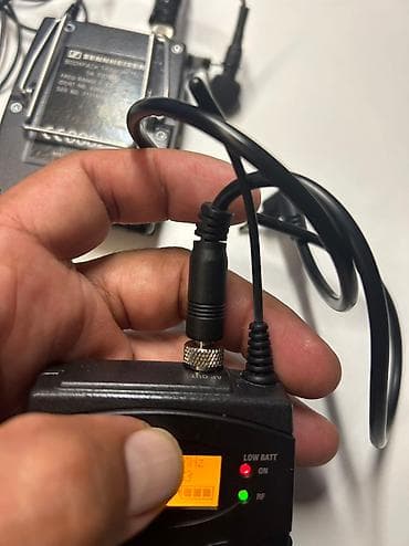 samsung 70: Продаю sennheiser W 100G3 С проводами все ок. Обматал изолентой для — 4