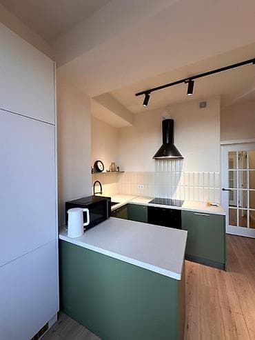 Квартиры: 2 комнаты, 65 м², Элитка, 2 этаж, Дизайнерский ремонт — 10