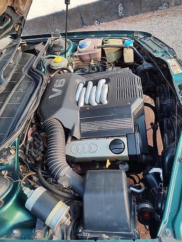 продаю ауди с4: Audi S4: 1994 г., 2.6 л, Механика, Бензин, Седан — 7