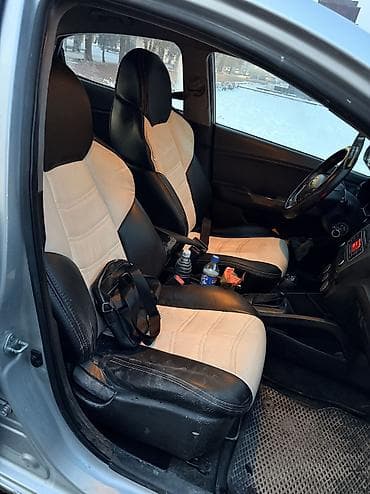 karina e: Kia Rio: 2015 г., 1.6 л, Автомат, Бензин, Седан — 6