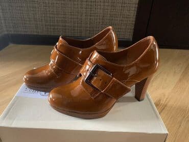 Ботинки, 36, Clarks, Новый, цвет - Коричневый, Самовывоз