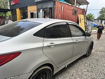 zero x neo: Hyundai Accent: 2012 г., 1.6 л, Механика, Газ, Седан — 5