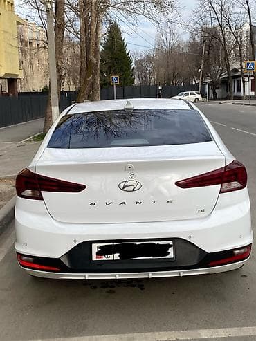 Транспорт: Hyundai Avante: 2019 г., 1.6 л, Автомат, Бензин, Седан — 8