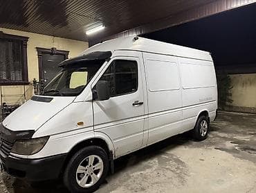 mers e63: Легкий грузовик, Mercedes-Benz, Стандарт, 3 т, Б/у — 2