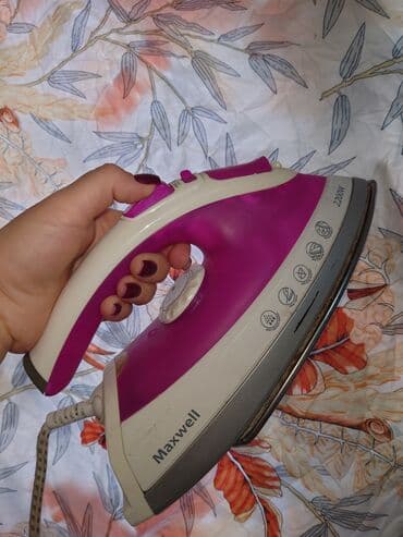 Утюг Maxwell, Паровой, Самоочистка