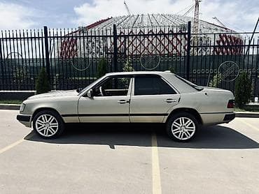 mers e124: Mercedes-Benz W124: 1988 г., 2.3 л, Механика, Бензин, Седан — 6