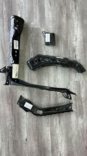 струны на гитаре: Экран крепления радиатора Toyota, Новый, Оригинал — 1