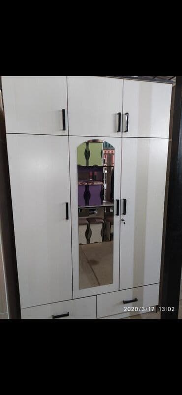 шкаф 3 дверные: Новый шкаф трехдверный 
Российский ламинат
В наличии есть расцветки — 9