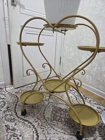 Дом и сад: Полка, этажерка для цветов, Новый, Железо, Самовывоз — 2