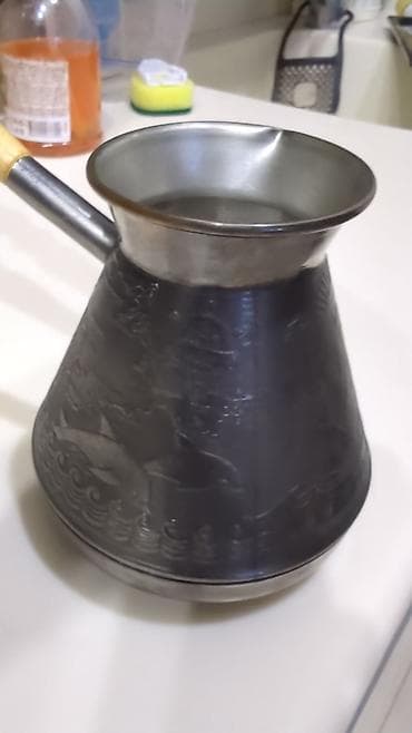 Турка (джезва) для приготовления кофе на плите. - Материал: металл с