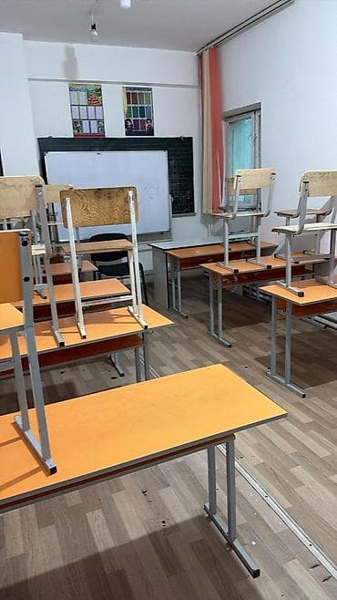 Комплект парты и стула, цвет - Оранжевый