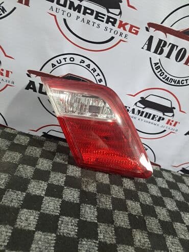 фото услуги рядом: Задний правый стоп-сигнал Toyota 2008 г., Новый — 1