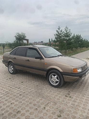 адисей парок: Volkswagen Passat: 1989 г., 1.8 л, Механика, Бензин, Седан — 2