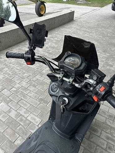 мото зарядка: Тип скутера 150 куб. см, Бензин — 5