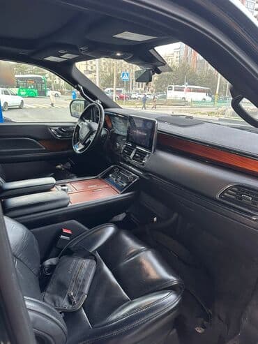 линкольн машина: Lincoln Navigator: 2019 г., 3.5 л, Автомат, Бензин, Внедорожник — 6