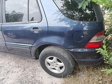 mersedes c: Mercedes-Benz ML-Class: 1999 г., 2.3 л, Механика, Бензин, Внедорожник — 4
