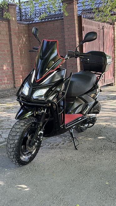 скутер на выкуп: Тип скутера Yamaha, 150 куб. см, Бензин, Б/у — 3