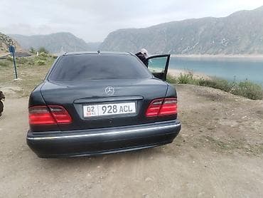 byd son plus: Mercedes-Benz E-Class: 2021 г., Седан — 9