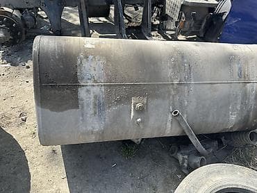 банка прямоток: Топливный бак Scania — 2