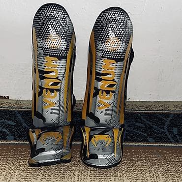 боксерки веном: Договорная номер 0501589865 Состав: - Тренировочный набор одежды — 7