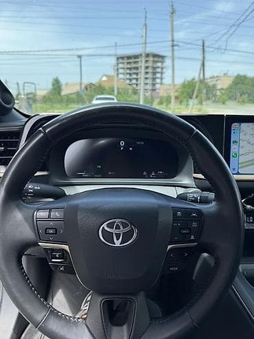2 8: Toyota Crown: 2023 г., 2.5 л, Вариатор, Гибрид, Лифтбек — 8