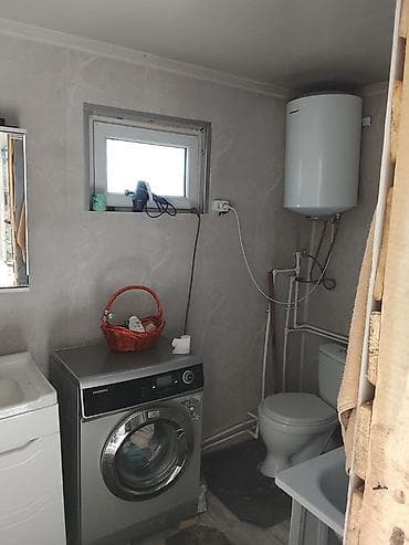 дом на калесох: СРОЧНО ПРОДАЕТСЯ ДОМ С УЧАСТОКОМ Район: Калыс-Ордо Участок: 6 соток — 5