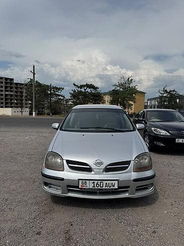 Унаа сатуу: Nissan Almera Tino: 1996 г., 1.8 л, Кол менен иштөөчү, Бензин, Хетчбек — 7