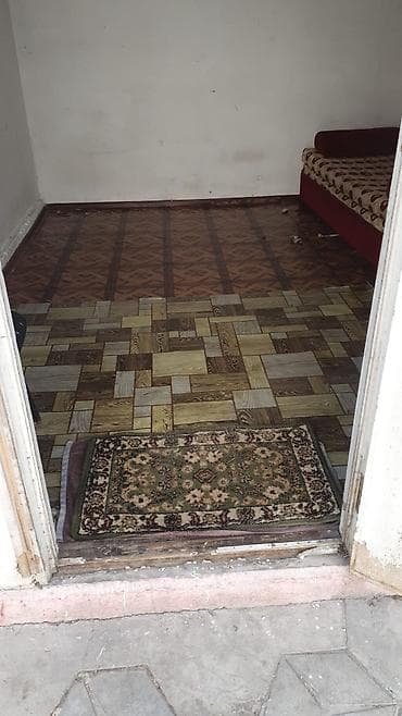 мебель в кафе: 4 м², С мебелью — 2