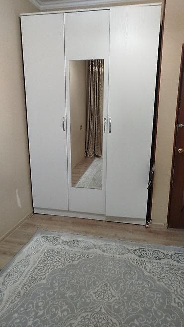 помишения в аренду: 3 комнаты — 1