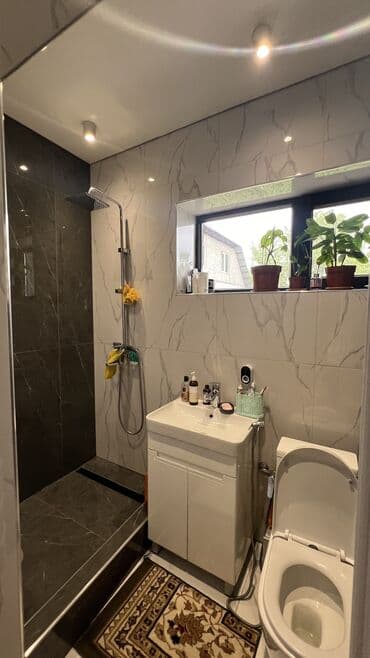 продаю дом бишкек: Дом, 220 м², 6 комнат, Собственник — 15