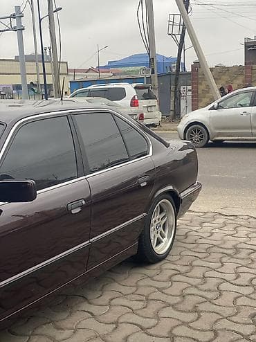 cl class: BMW 5 series: 1995 г., 2.5 л, Механика, Бензин, Седан — 10